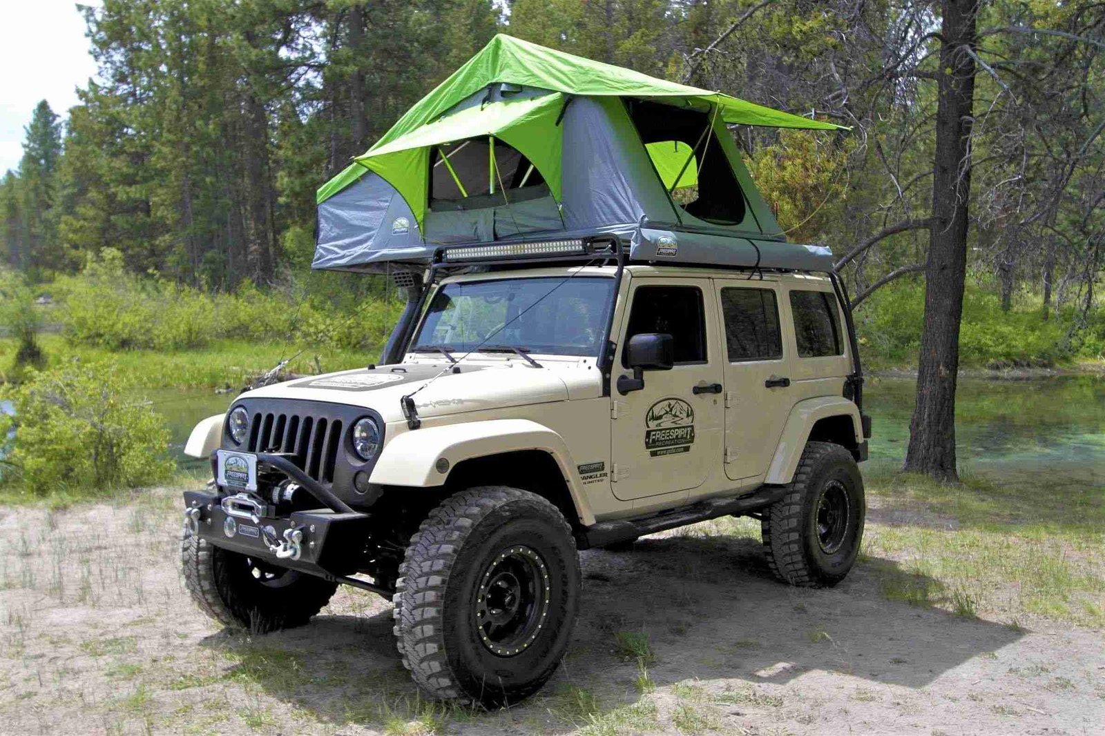 Ultimate Adventure: Jeep JL Roof Top Tents